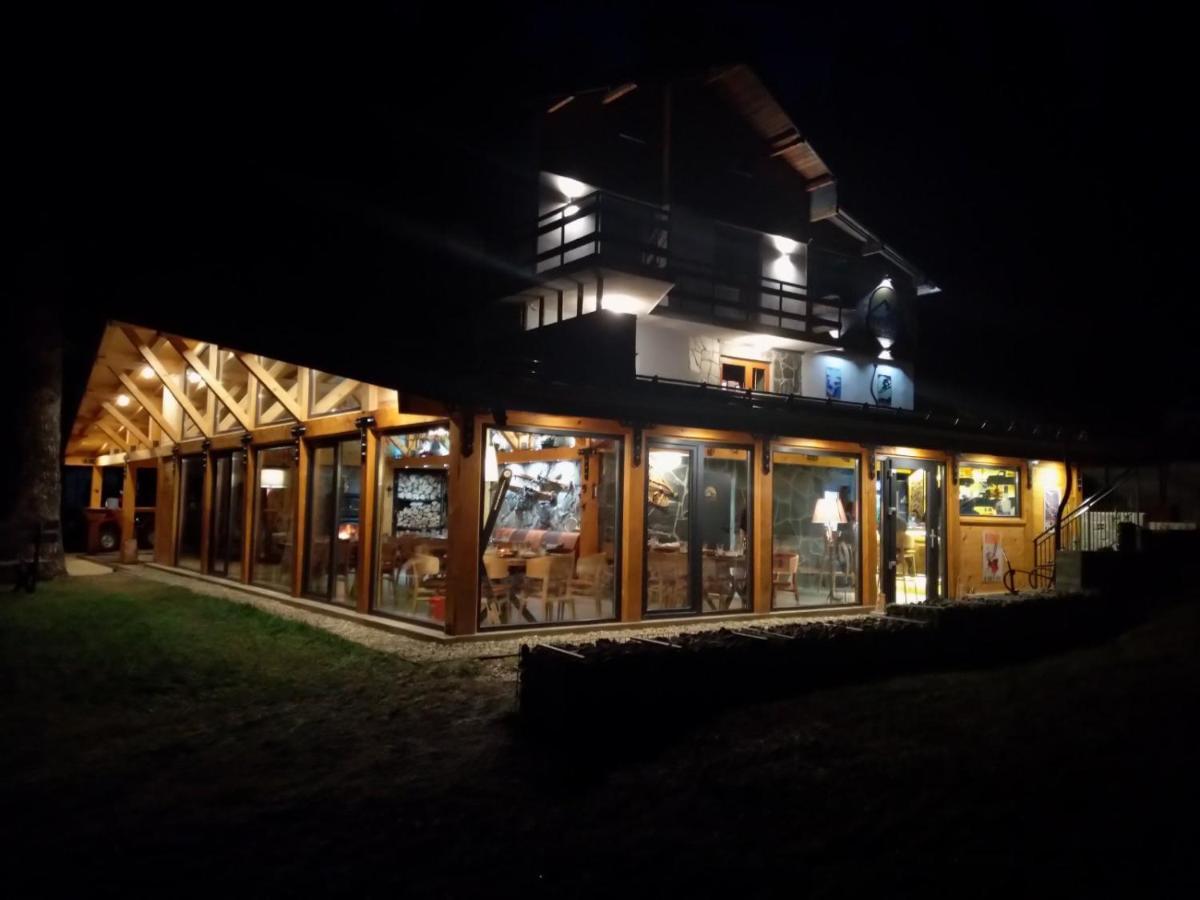 Algara Hut Hotel Panicsiste Kültér fotó