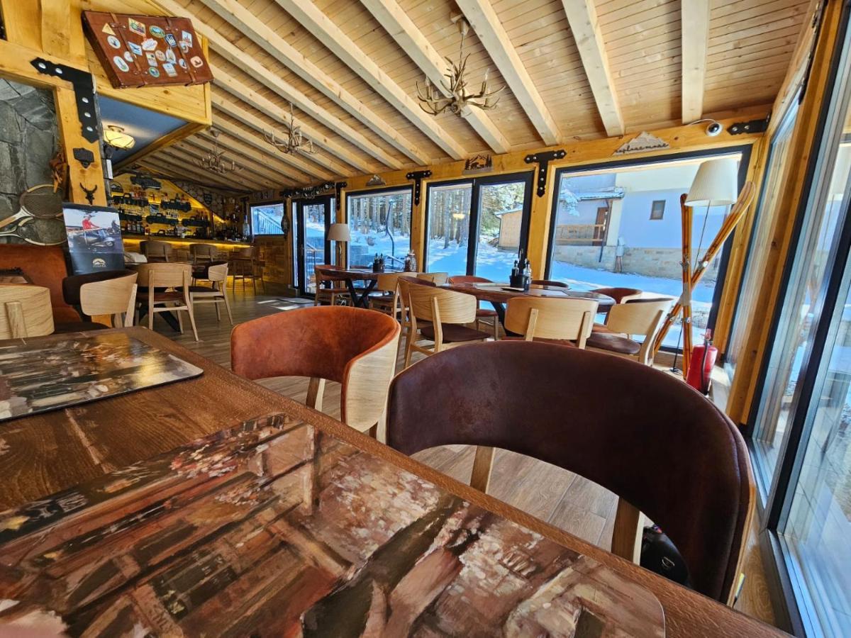 Algara Hut Hotel Panicsiste Kültér fotó
